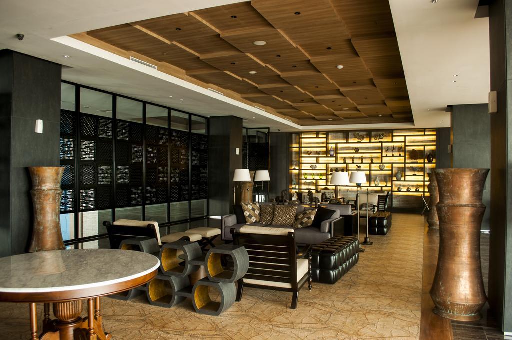 Swiss-Belinn Saripetojo Solo Exterior foto